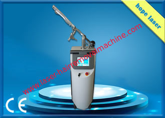 China Equipo multifuncional del retiro del pelo del laser del canal del CO2 de la máquina fraccionaria macra del laser proveedor